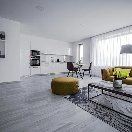 Grunt * Mladá Boleslav